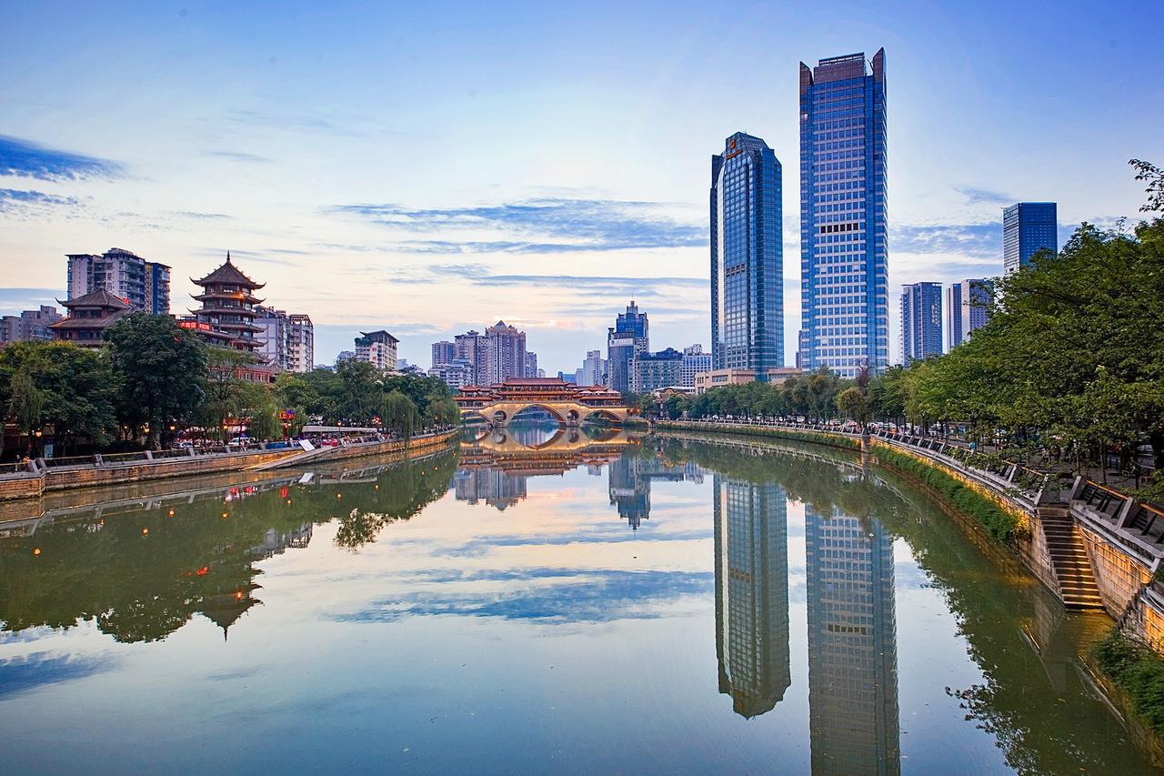 Chengdu Cloud Service Apartment Chunxi Taikoo Branch Экстерьер фото